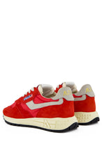 Charger l'image dans la galerie, AUTRY Baskets Reelwind Nylon et Daim Rouge