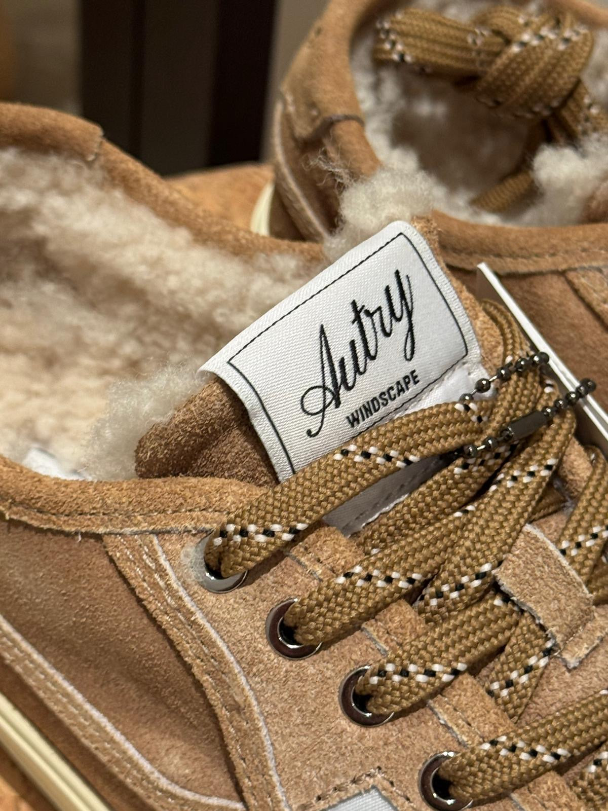 AUTRY Baskets Windscape Shearling Écru