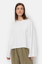 Charger l'image dans la galerie, ÂME T-shirt Oversize Manches Longues Blanc