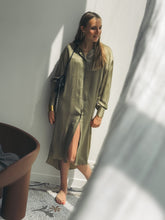 Charger l'image dans la galerie, IRO Robe Chemise en Soir Khaki Brown