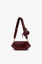 Charger l'image dans la galerie, GANNI Sac Bou East/West Deep Shine Burgundy