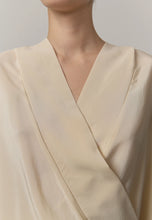 Charger l'image dans la galerie, BRIGITTE HERSKIND Blouse Sisi - Off White