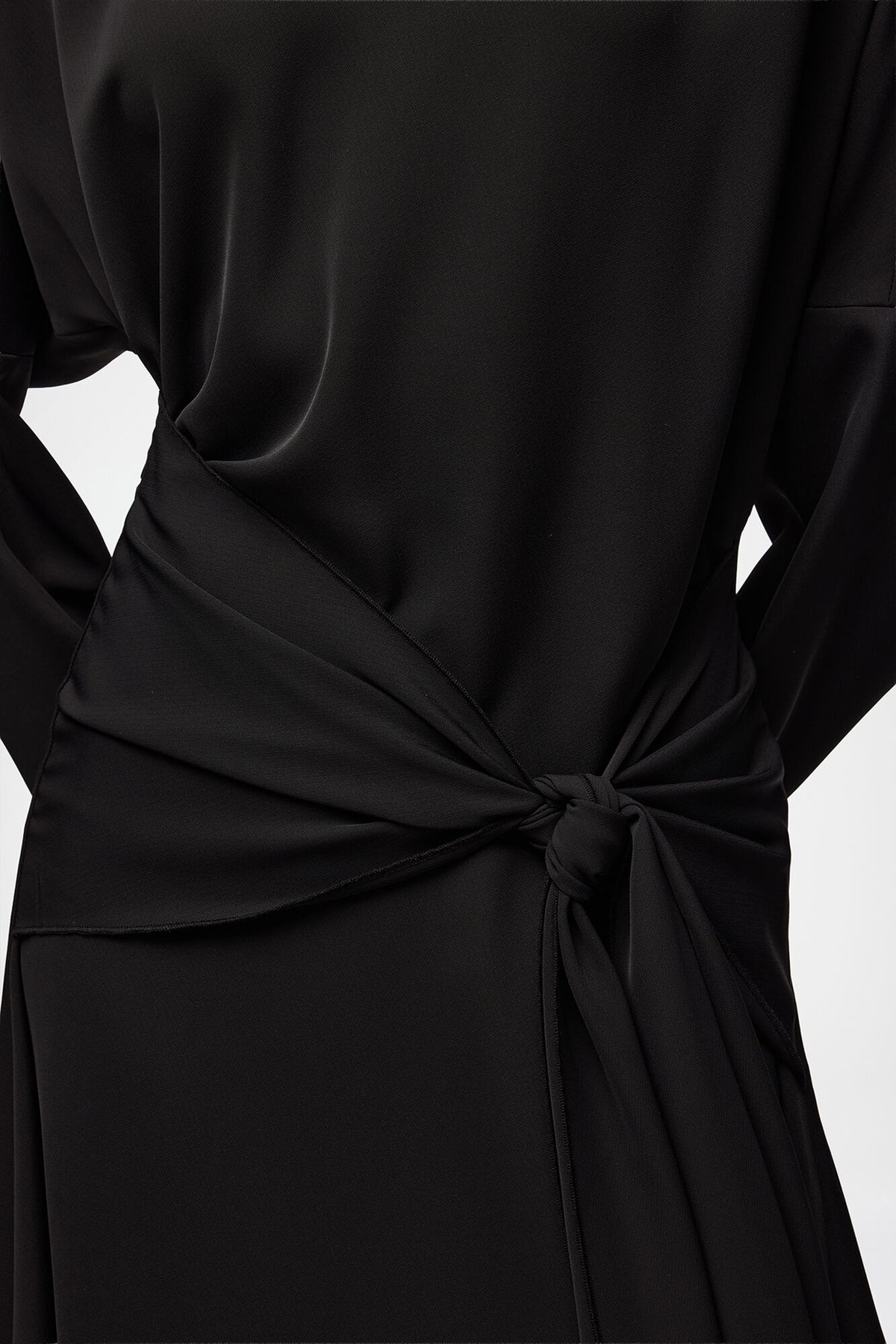GANNI Robe Courte Drapée en Crêpe Noir – vue 4