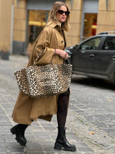 Charger l'image dans la galerie, GANNI Bottines Chelsea Mi-Haute Semelle épaisse cramponnée