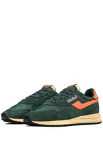 Charger l'image dans la galerie, AUTRY Baskets Reelwind Low en Daim et Nylon Vert et Orange