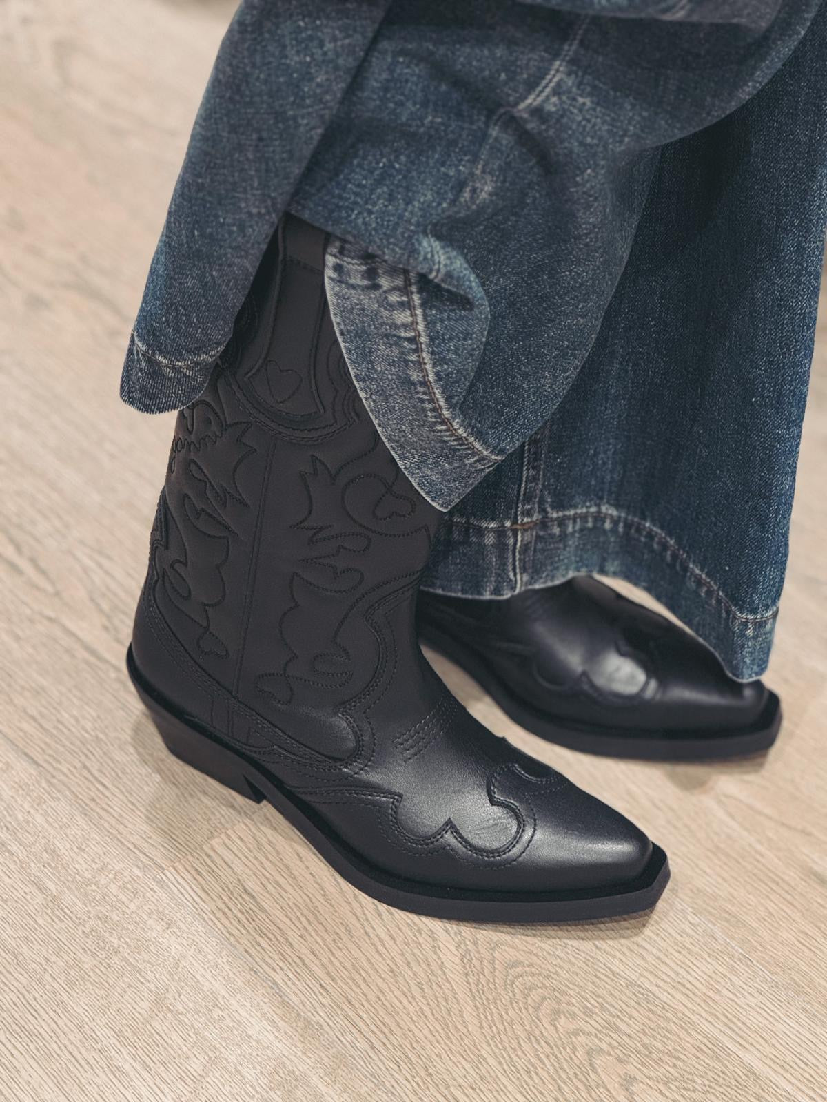 GANNI Bottes Western Black – vue 3