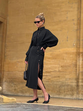 Charger l'image dans la galerie, MaxMara Robe Chemise Asymétrique Noir