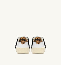 Charger l'image dans la galerie, AUTRY Medalist Low White Leopard - back