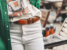 Charger l'image dans la galerie, Ceinture Claris Virot Dallas Chocolat avec boucle Orange