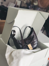 Charger l'image dans la galerie, MOULIEBRE Sac Orea Small en Cuir Effet Croco
