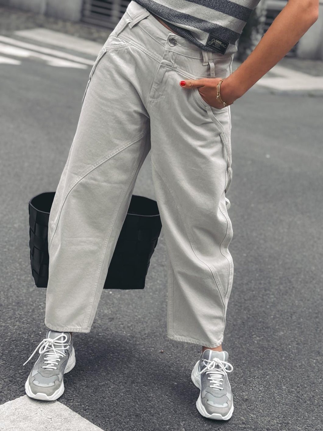 CLOSED Jean Beige