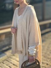 Charger l&#39;image dans la galerie, KUJTEN Pull Cape Maty Organic
