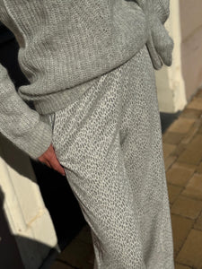 FORTE_FORTE Pantalon Léopard Gris