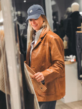 Charger l'image dans la galerie, BIRGITTE HERSKIND Veste en Cuir Marina Cognac Ciré
