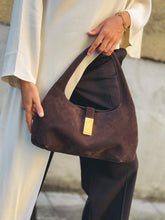 Charger l'image dans la galerie, MOULIEBRE Sac M Bag en Daim
