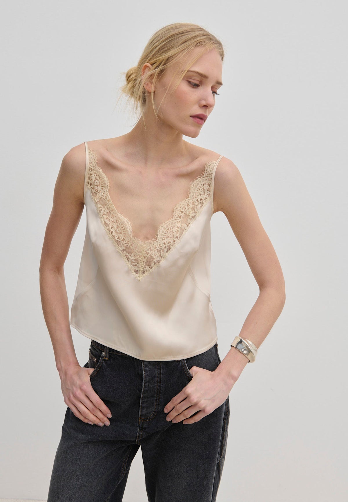 BIRGITTE HERSKIND Top Filippa crème, vue de face
