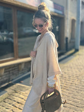 Charger l&#39;image dans la galerie, KUJTEN Pull Cape Maty Organic
