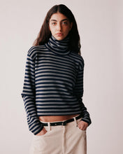 Charger l'image dans la galerie, JOHNY FREDERIC Pull col roulé rayé
