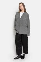 Charger l'image dans la galerie, AME Gilet en Maille Olympia Gris Moyen

