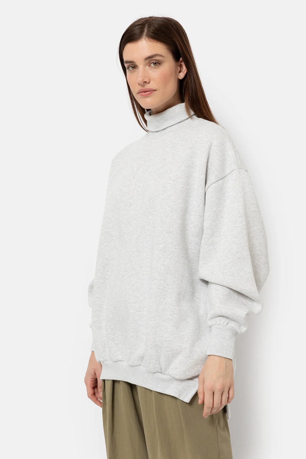 ÂME Sweat Keep Oversize Col Roulé Gris