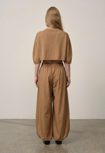 Charger l'image dans la galerie, BIRGITTE HERSKIND Camille Knit Cape
