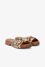 Charger l'image dans la galerie, GANNI The Fairy Clog Glossy Printed
