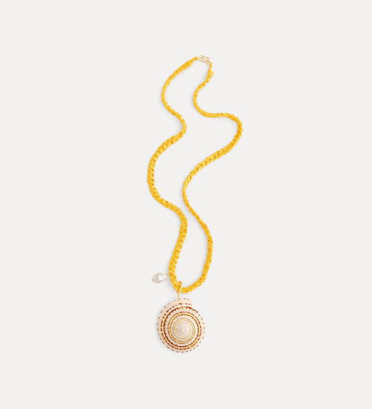 FORTE_FORTE Collier au crochet avec Coquillage Pistillo