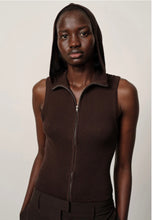 Charger l'image dans la galerie, HERSKIND Clothilde Knit Hooded Bodystoc Coffee
