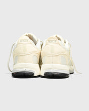 Charger l&#39;image dans la galerie, MERCER Re-Run Pineapple Off White
