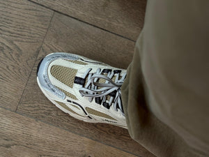 MERCER Re-Run Cactus White Cognac
