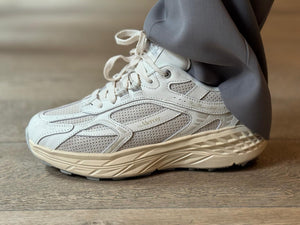 MERCER Re-Run Max Perforated Off White