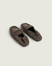 Charger l'image dans la galerie, POSA Penny Loafer Square - Suede Dark brown
