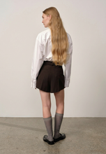 Charger l'image dans la galerie, BIRGITTE HERSKIND Runi Shorts
