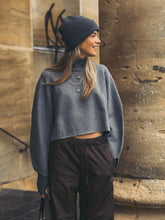 Charger l&#39;image dans la galerie, MARGAUX LONNBERG Pull Ample et Oversize Grey
