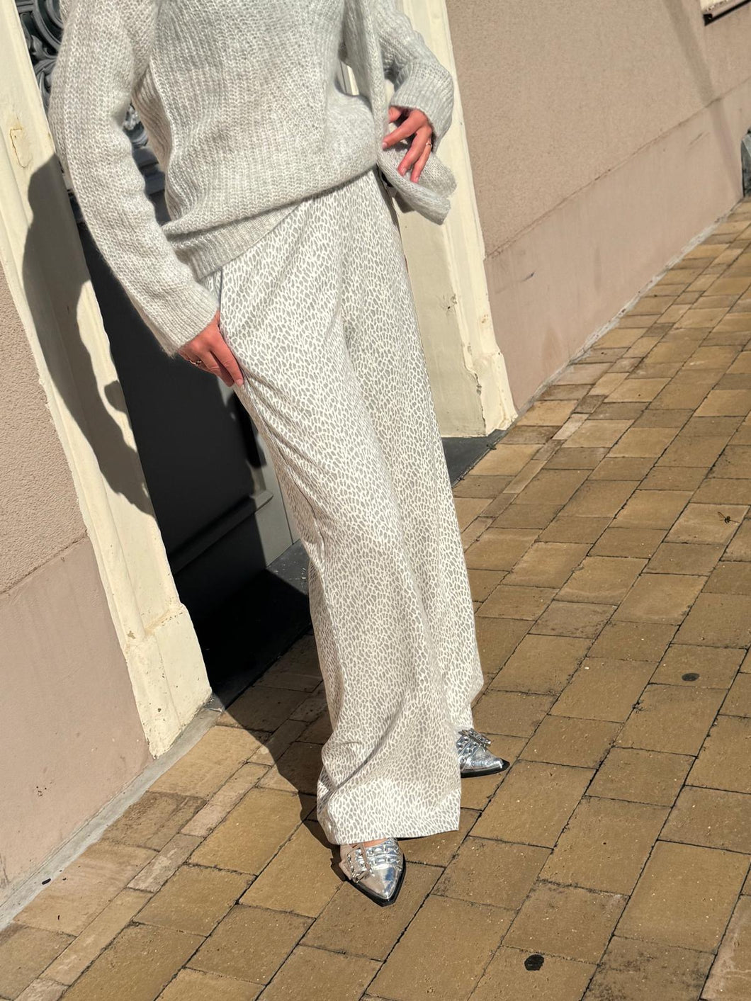 FORTE_FORTE Pantalon Léopard Gris