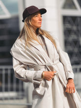 Charger l&#39;image dans la galerie, MARGAUX LONNBERG Manteau Twiggy Off White
