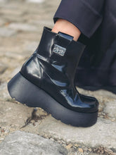 Charger l&#39;image dans la galerie, GANNI Bottines Basses Noir
