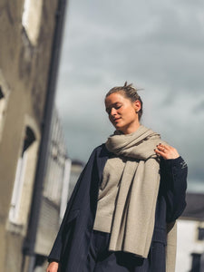WHITE+WARREN Echarpe Cachemire Khaki