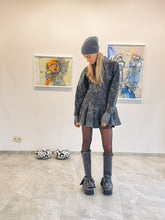 Charger l&#39;image dans la galerie, GANNI Robe Chemise Noire à Fleurs
