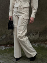 Charger l&#39;image dans la galerie, IRO Pantalon Cargo Polina Beige
