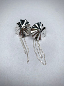 Boucles d'oreilles en argent martelé avec chainettes (grandes)